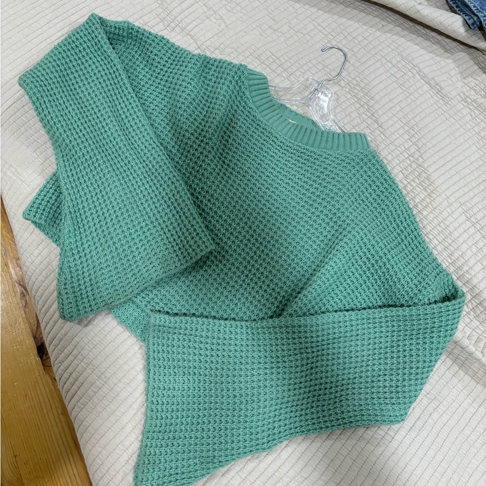 Turquoise cropped sweater